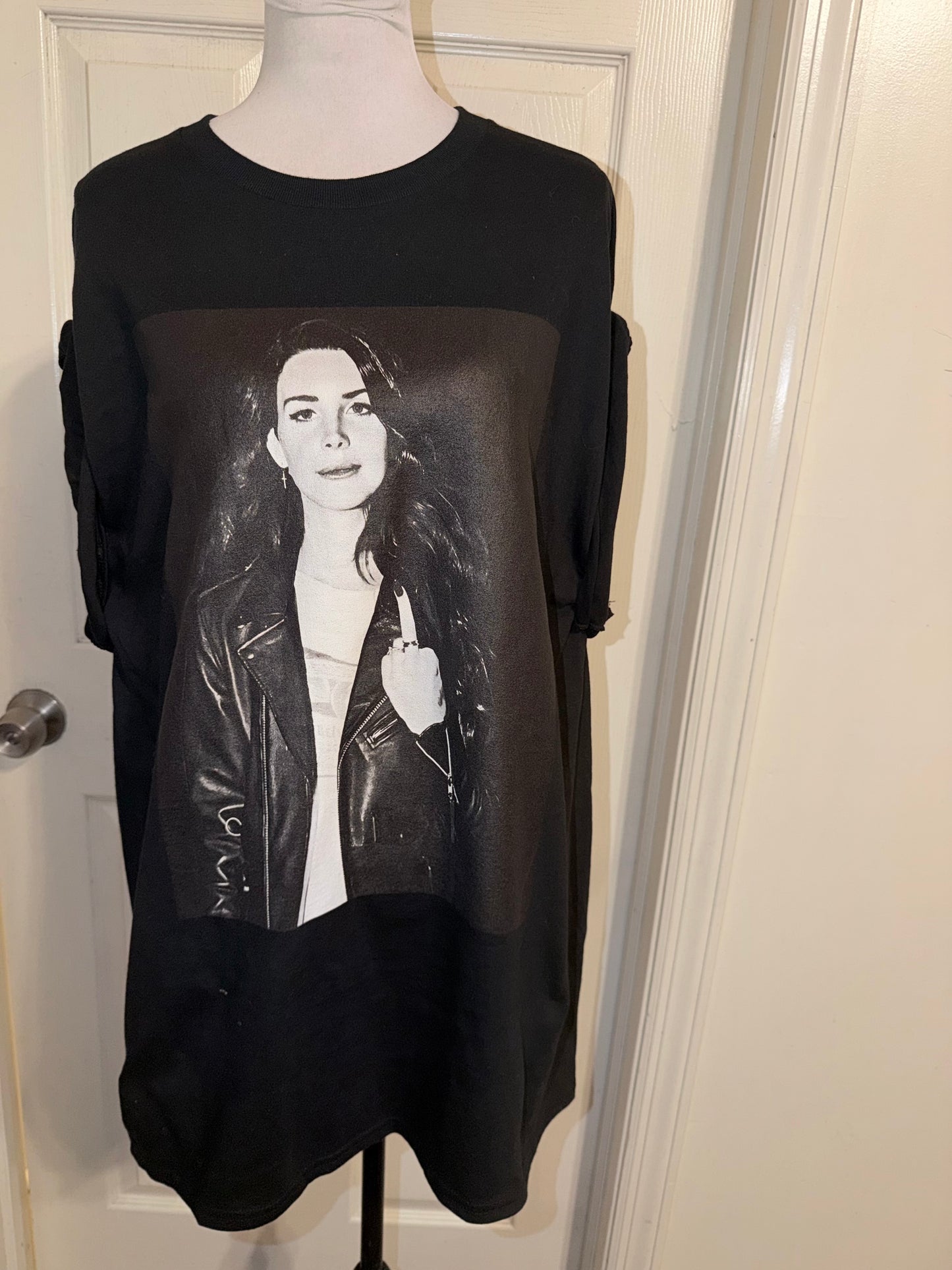 Lana Del Rey Oversized Distressed Tee