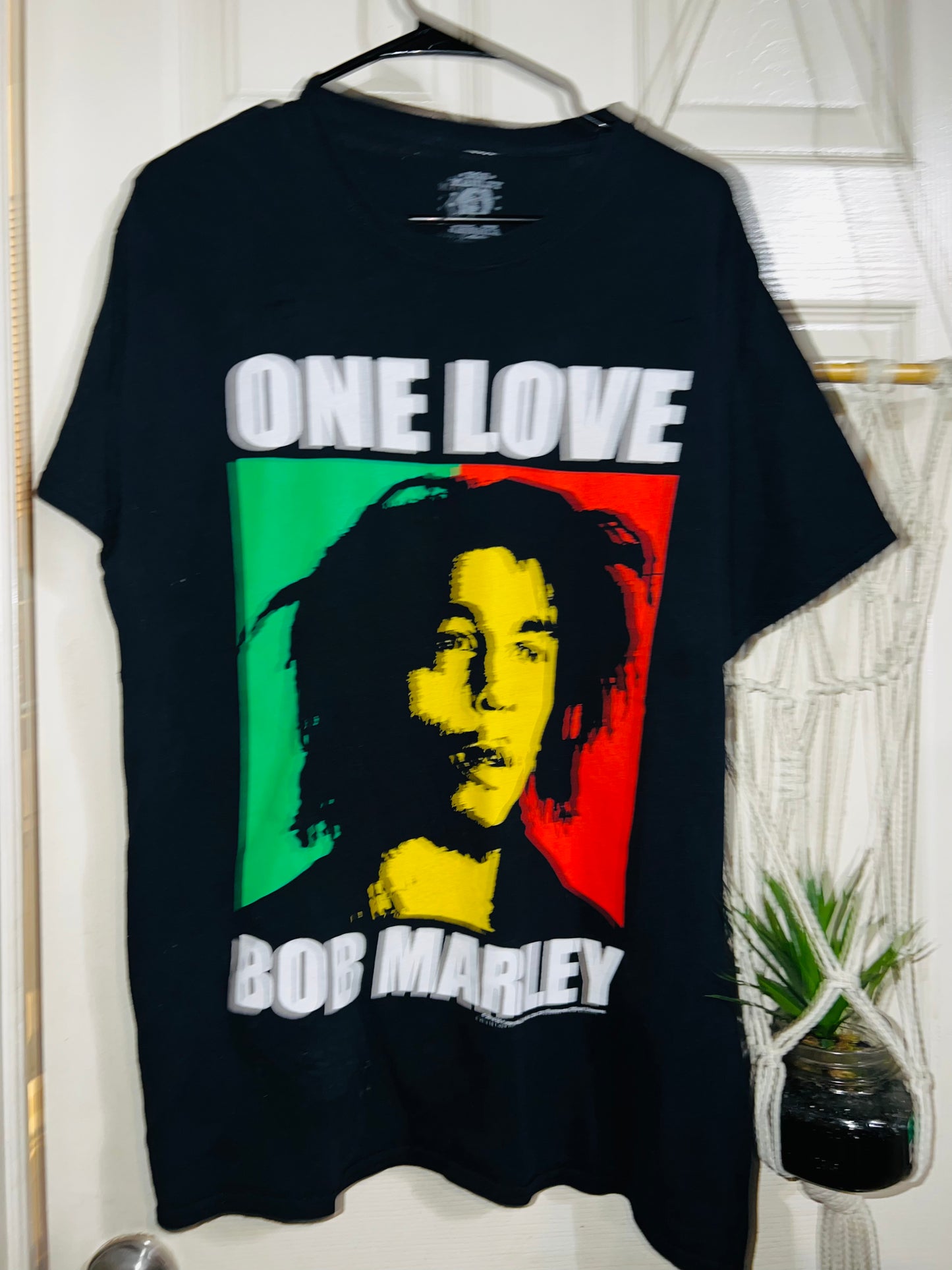 Bob Marley Vintage One Love OS Distressed Tee