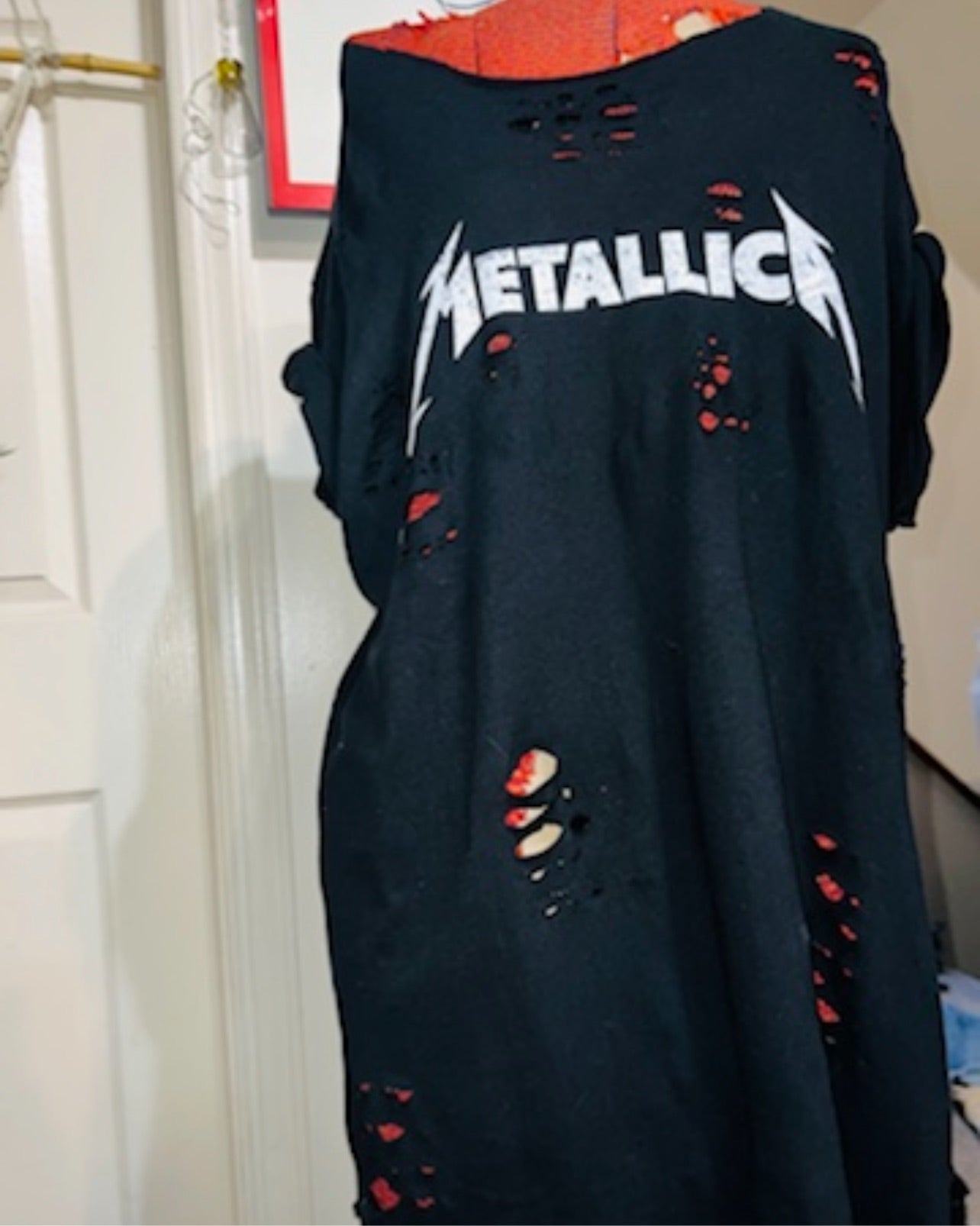 Metallica Oversized Distressed Tee