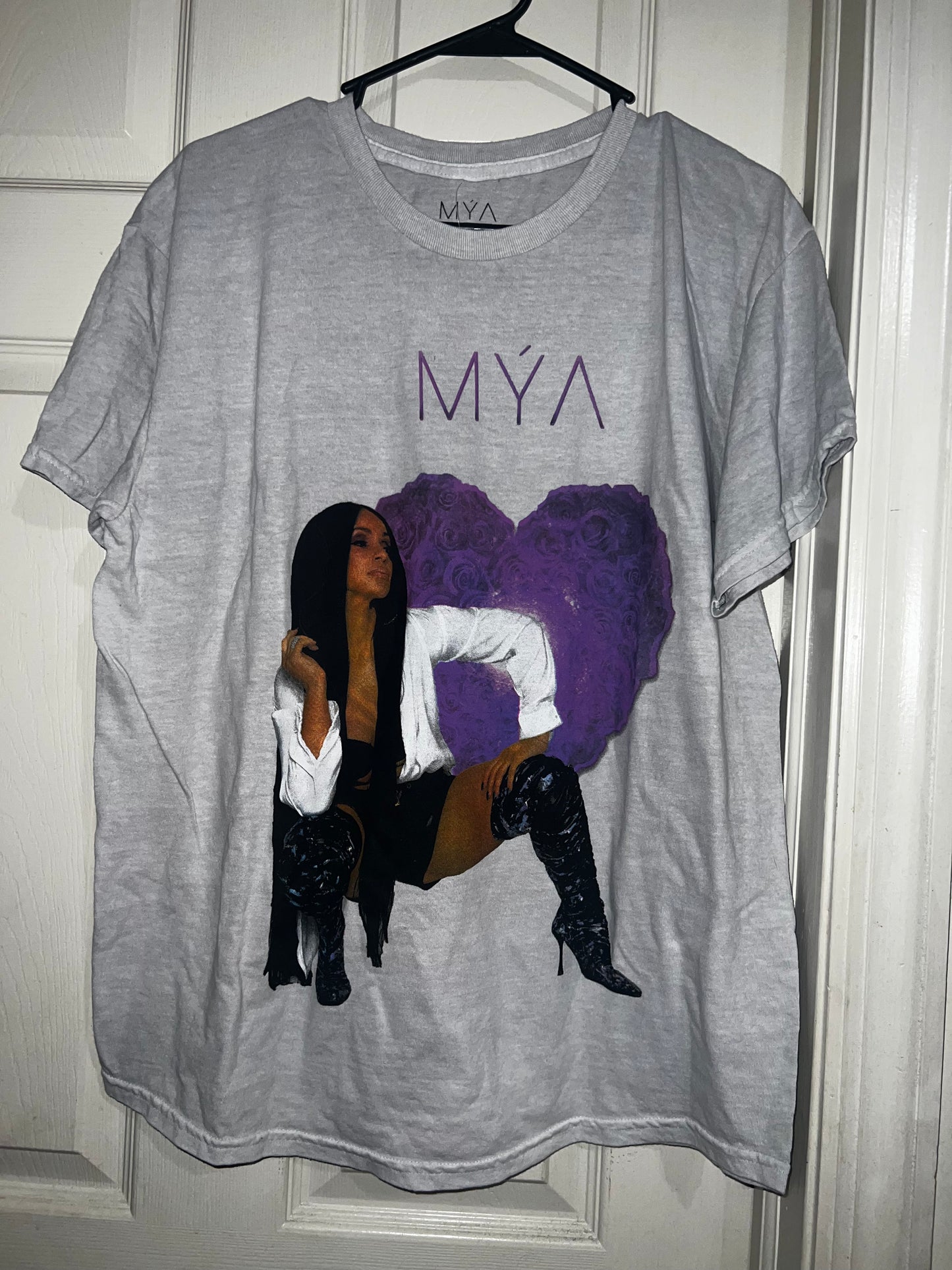 Mya Oversized Distressed Tee