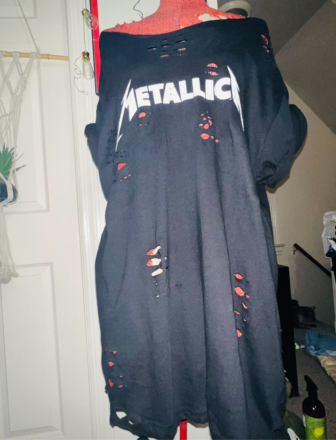 Metallica Oversized Distressed Tee