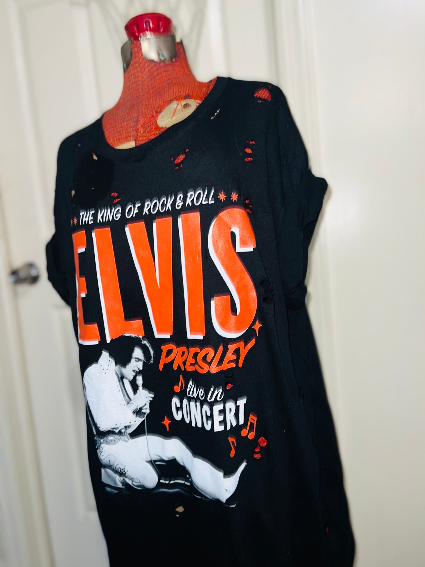 Elvis Presley Live in Concert Oversized Distressed Tee