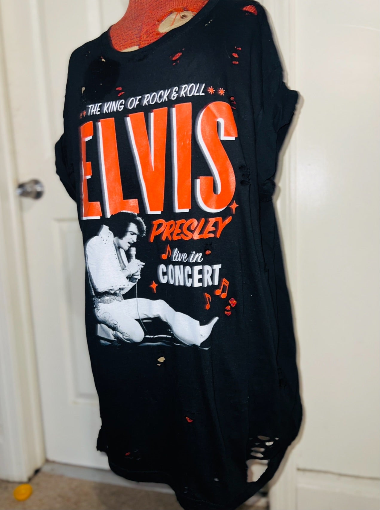 Elvis Presley Live in Concert Oversized Distressed Tee