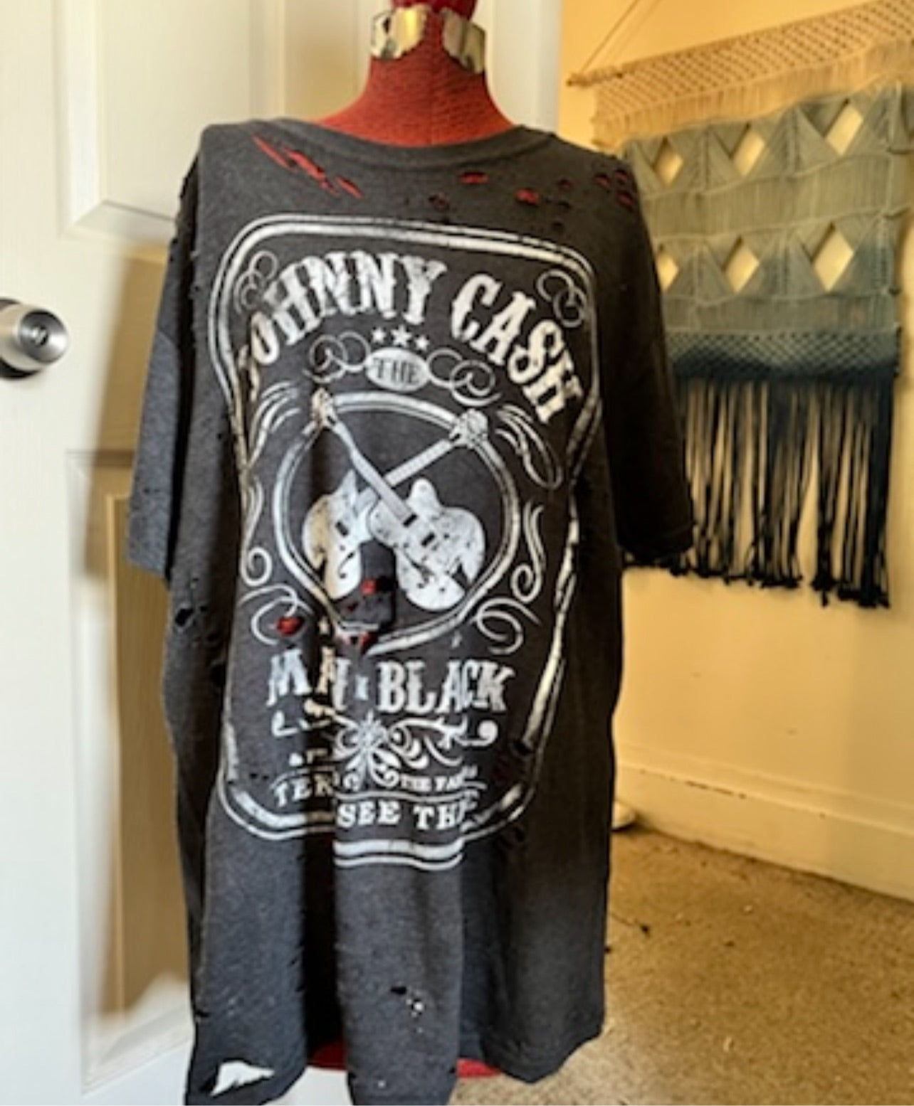 Johnny Cash Oversized Distressed Tee