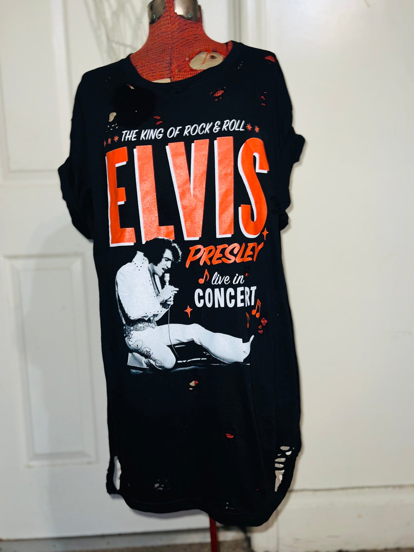 Elvis Presley Live in Concert Oversized Distressed Tee