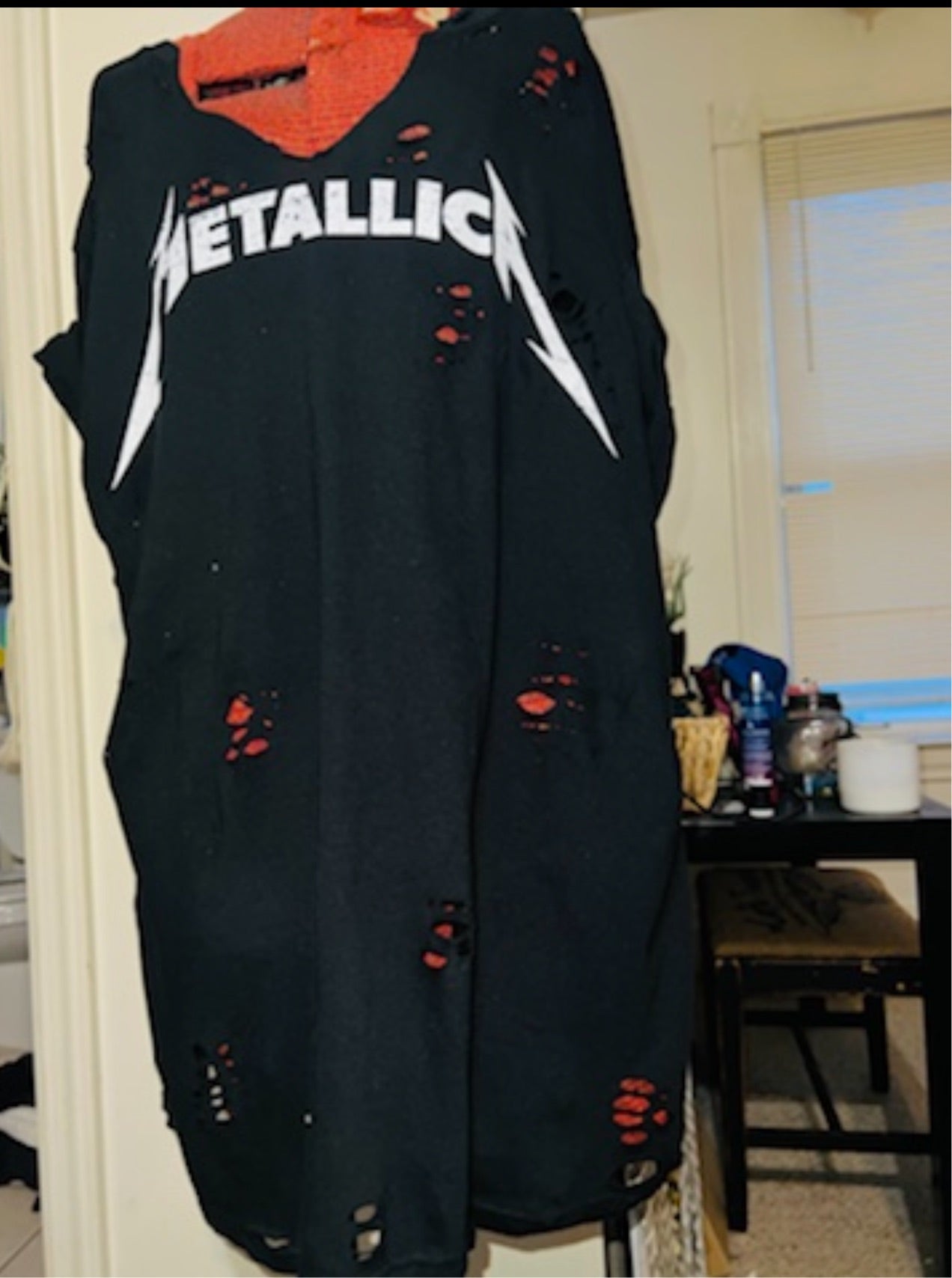 Metallica Oversized Distressed Tee