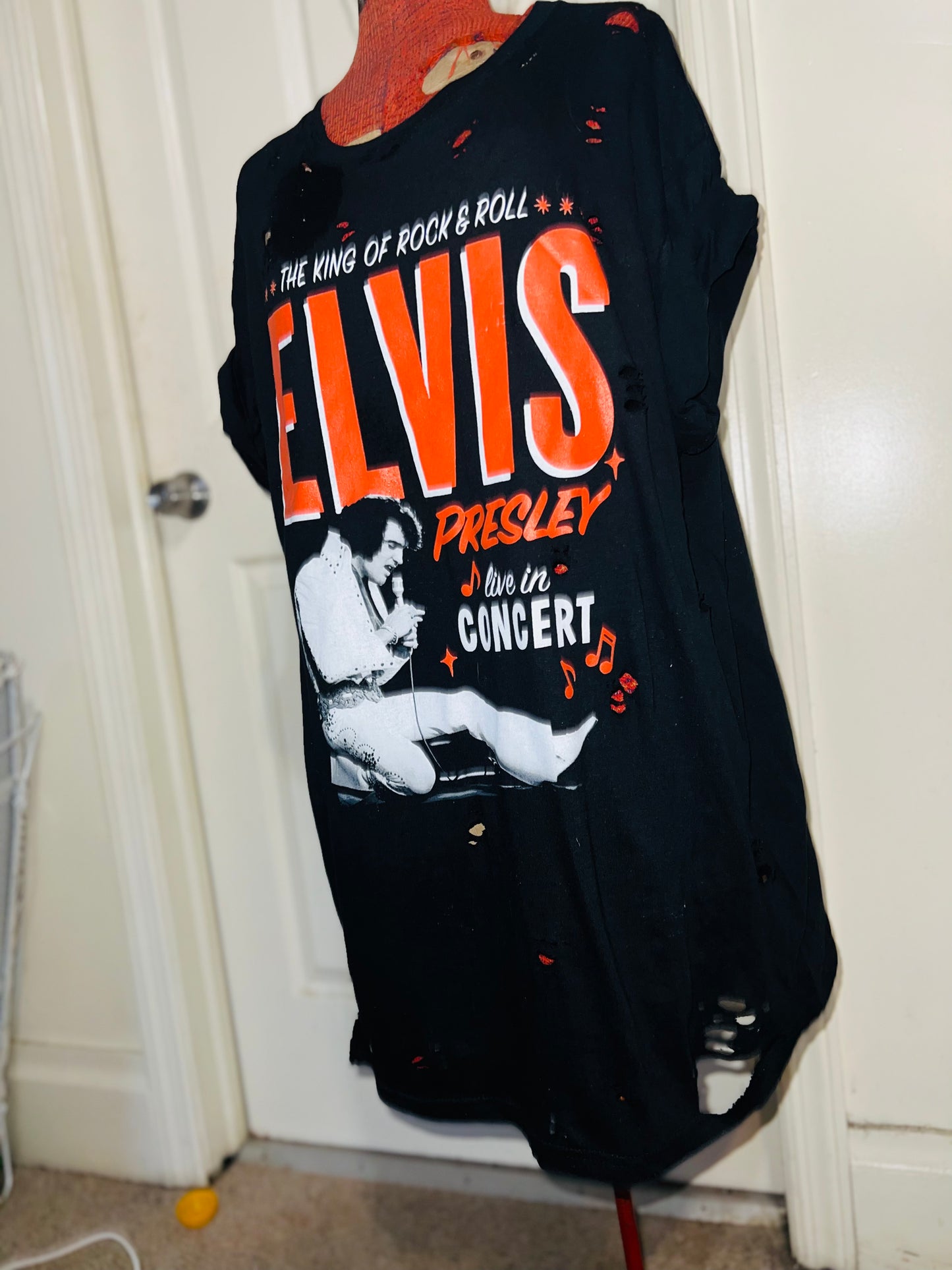 Elvis Presley Live in Concert Oversized Distressed Tee