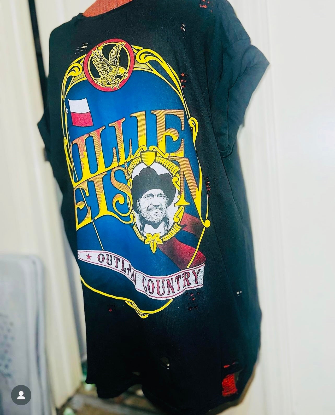 Willie Nelson Oversized Distressed Tee