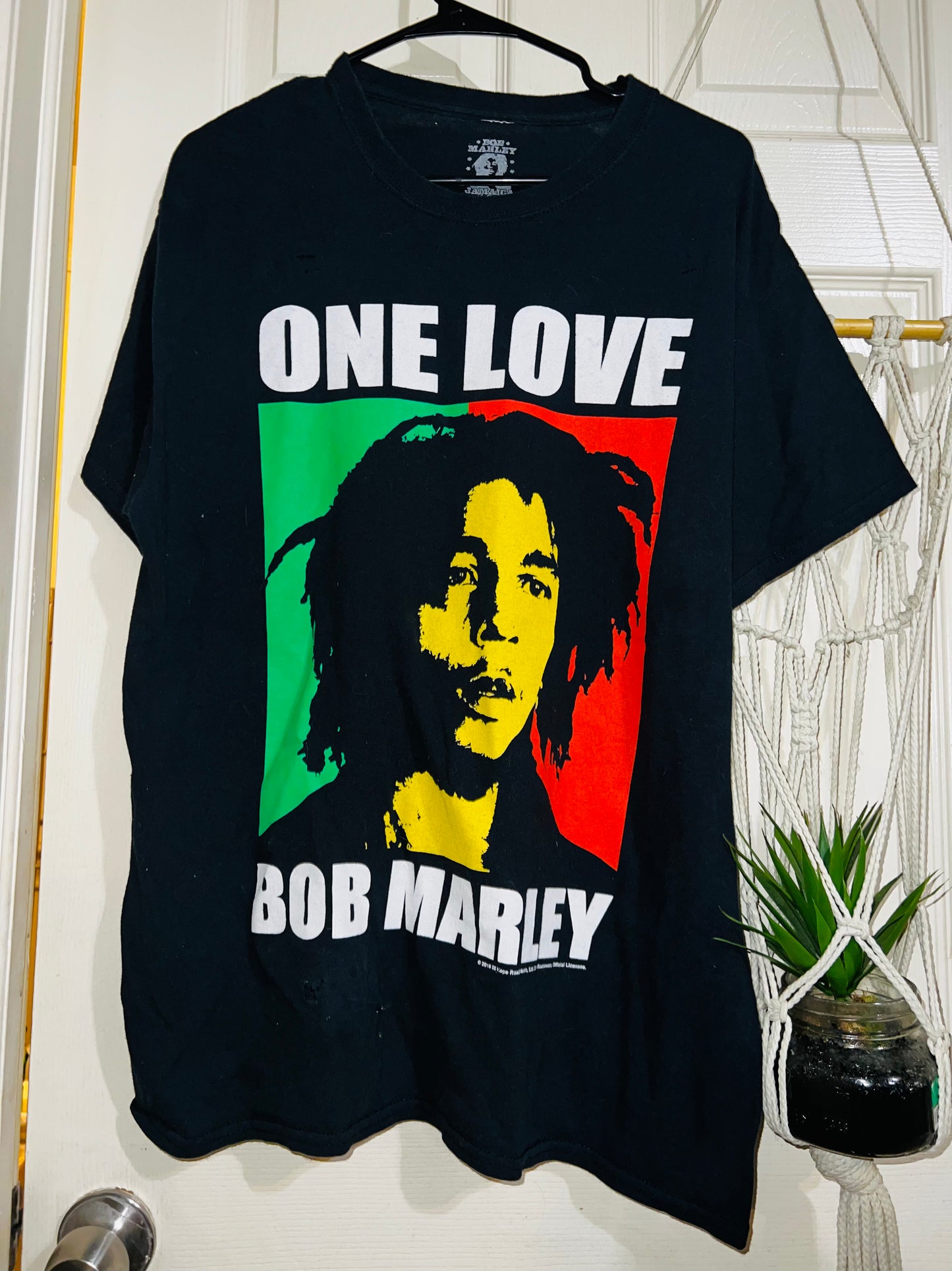 Bob Marley Vintage One Love OS Distressed Tee