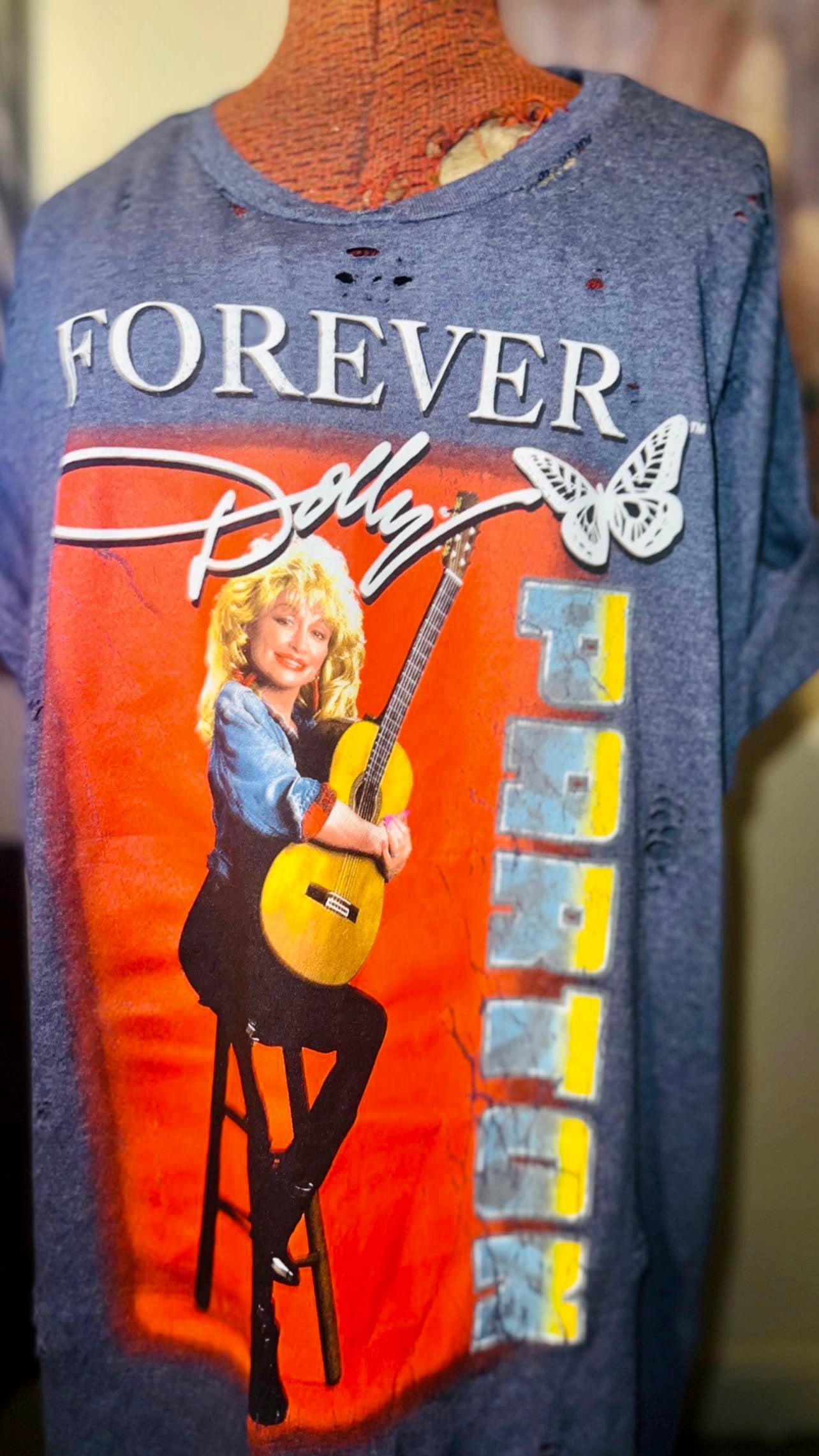 Dolly Parton Oversized Distressed Tee