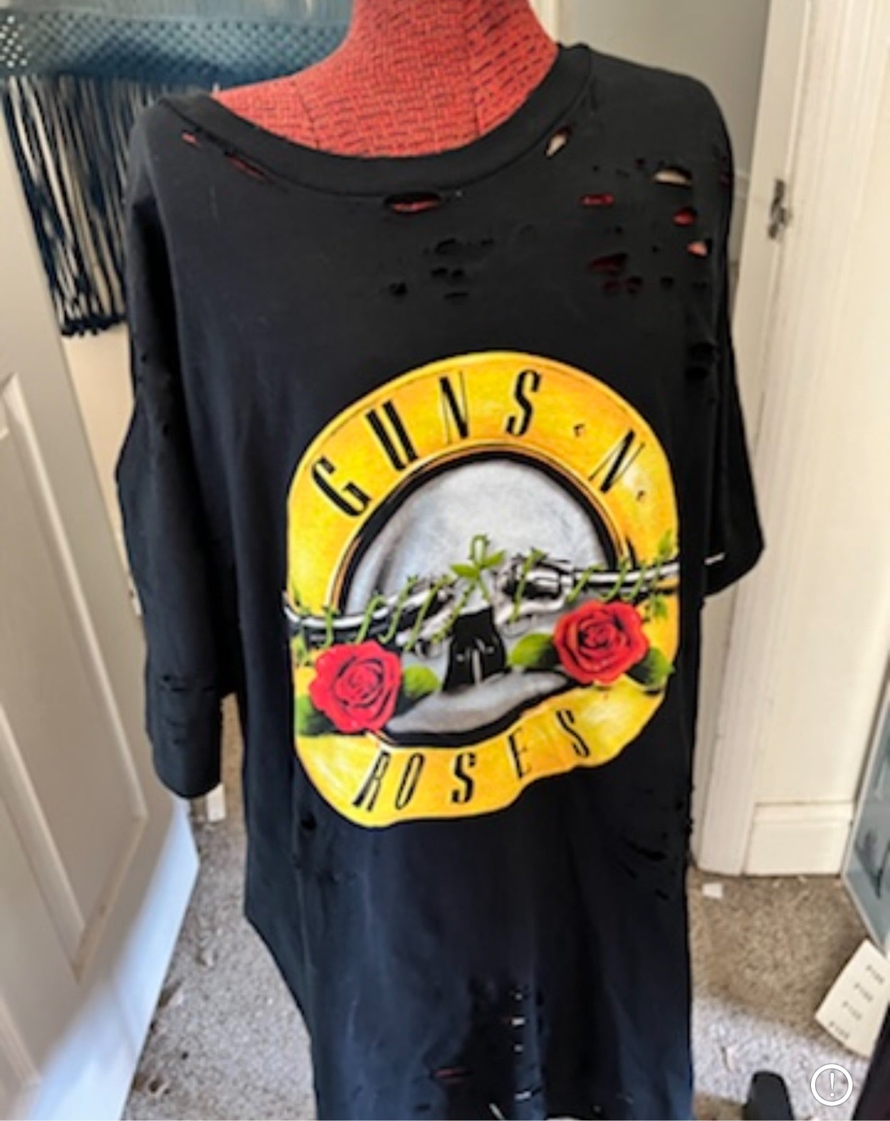 Guns n Roses Oversized Distressed Tee