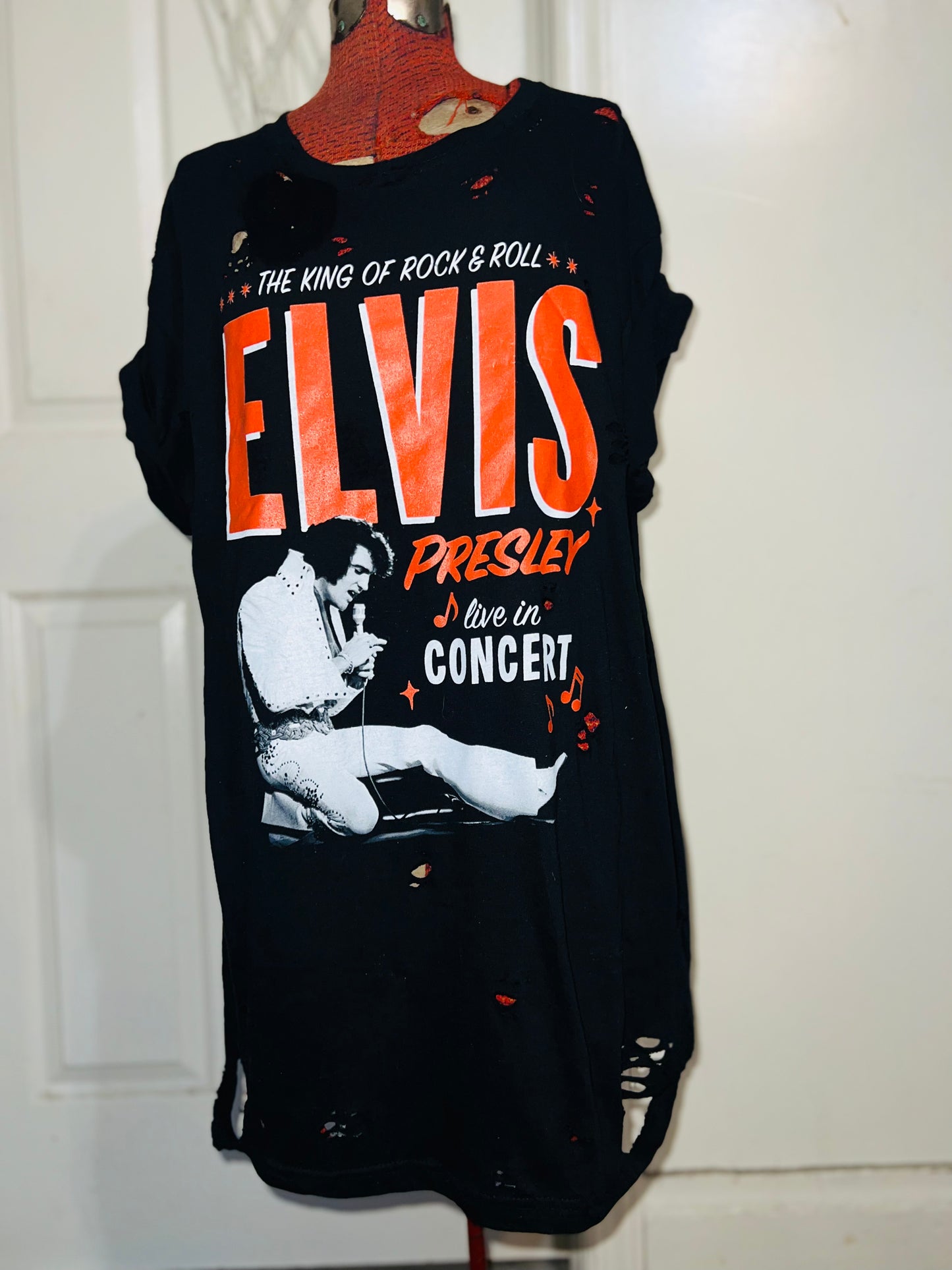 Elvis Presley Live in Concert Oversized Distressed Tee