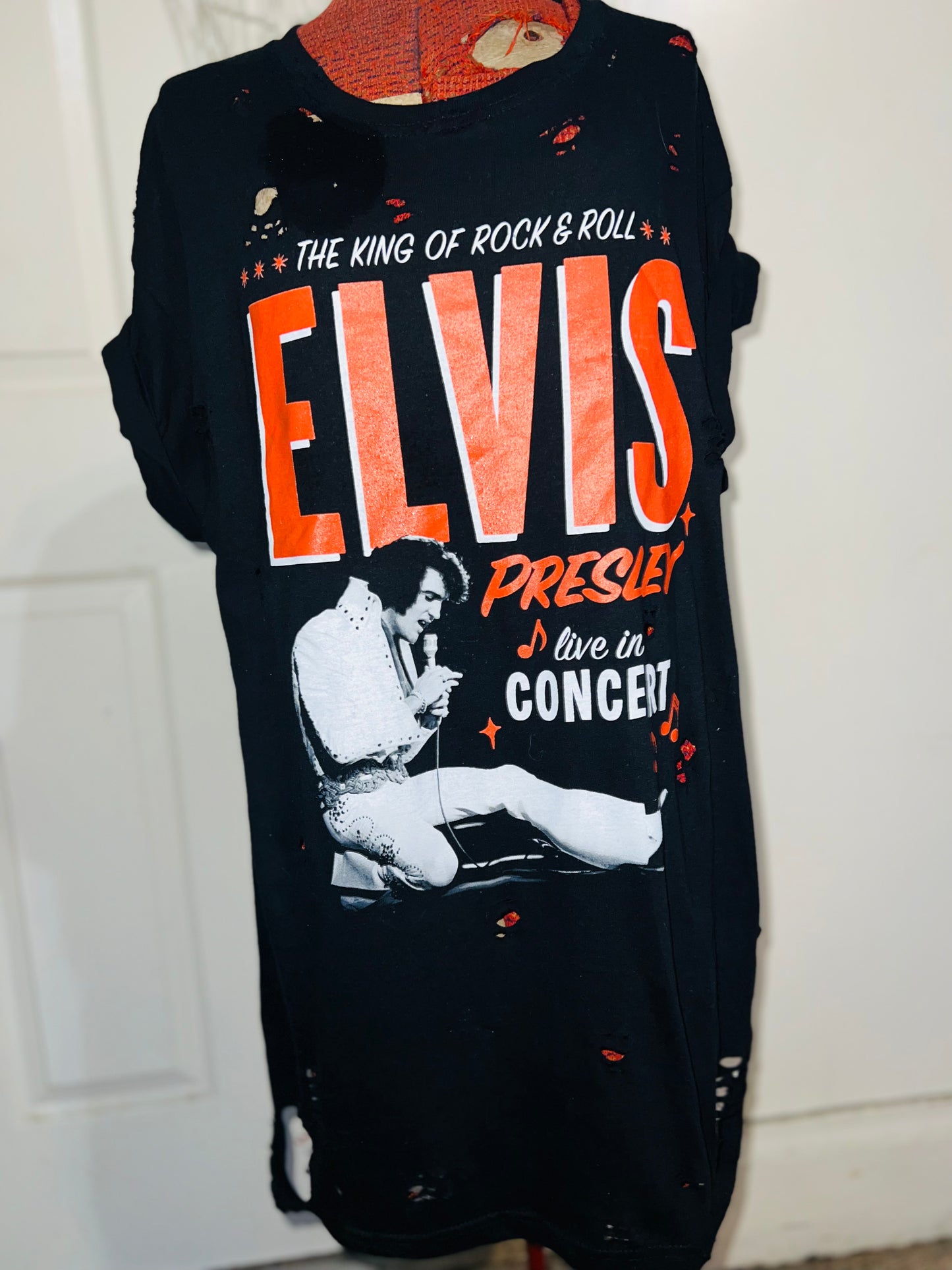 Elvis Presley Live in Concert Oversized Distressed Tee